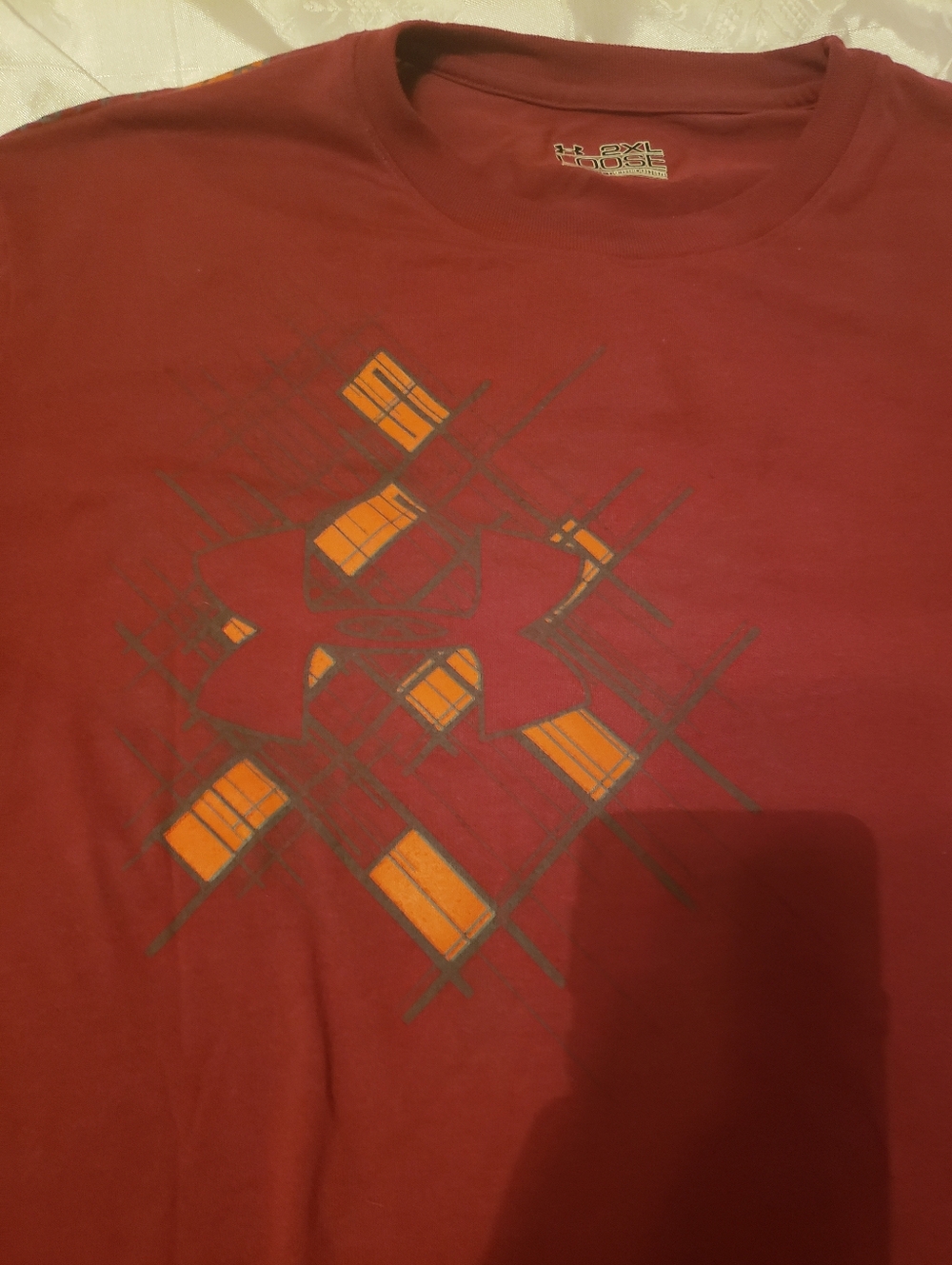 Under Armour T-shirt